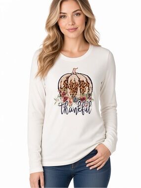 Women’s Cream Long Sleeve Thankful Leopard Print Pumpkin Graphic Tee Fall Thanks